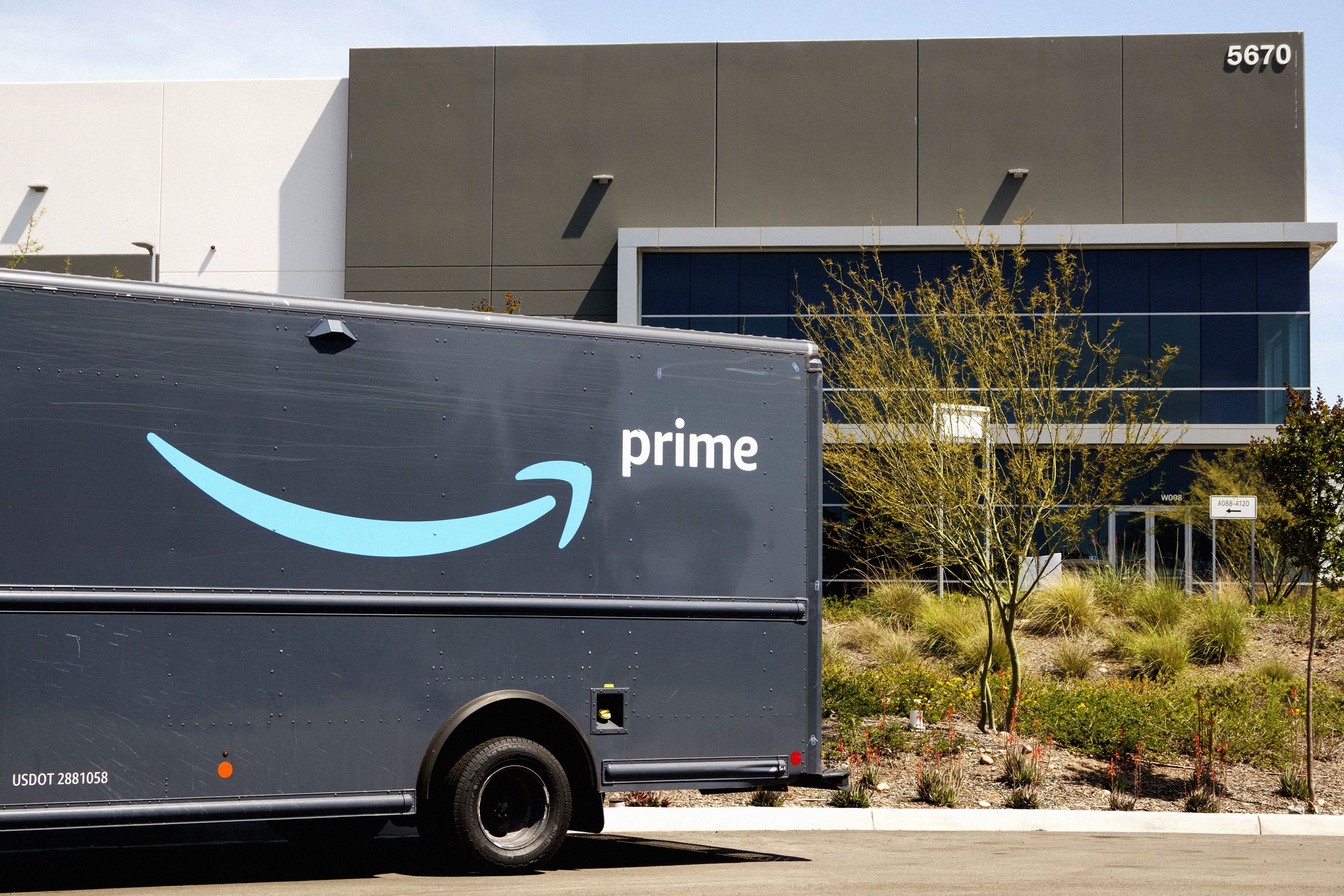 Amazon Will Pay $2.5 Billion to Settle FTC Suit That Alleged ‘Dark Patterns’ in Prime Sign-Ups